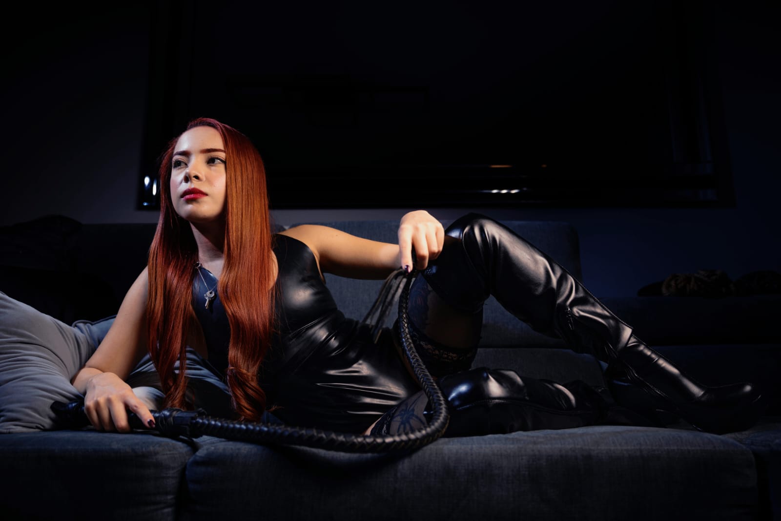 DOMINA GODDESS ALANIS